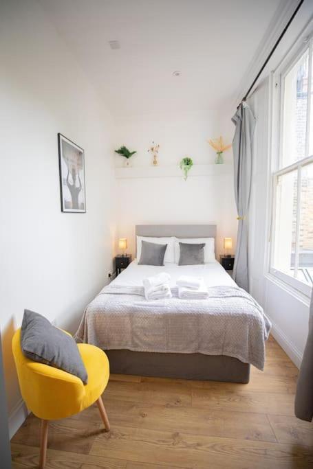 Perfect Location 4Bed 2 Bath Spacious Apartment London Bagian luar foto